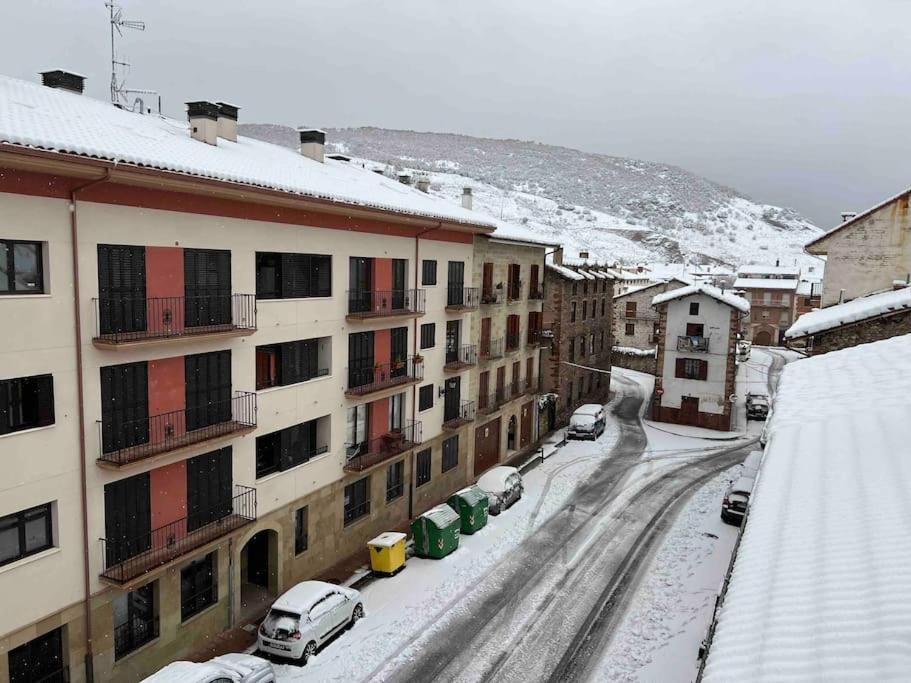 Apartamento Recien Reformado En Эскарай Экстерьер фото