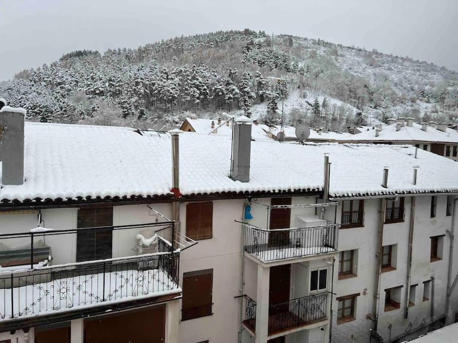 Apartamento Recien Reformado En Эскарай Экстерьер фото