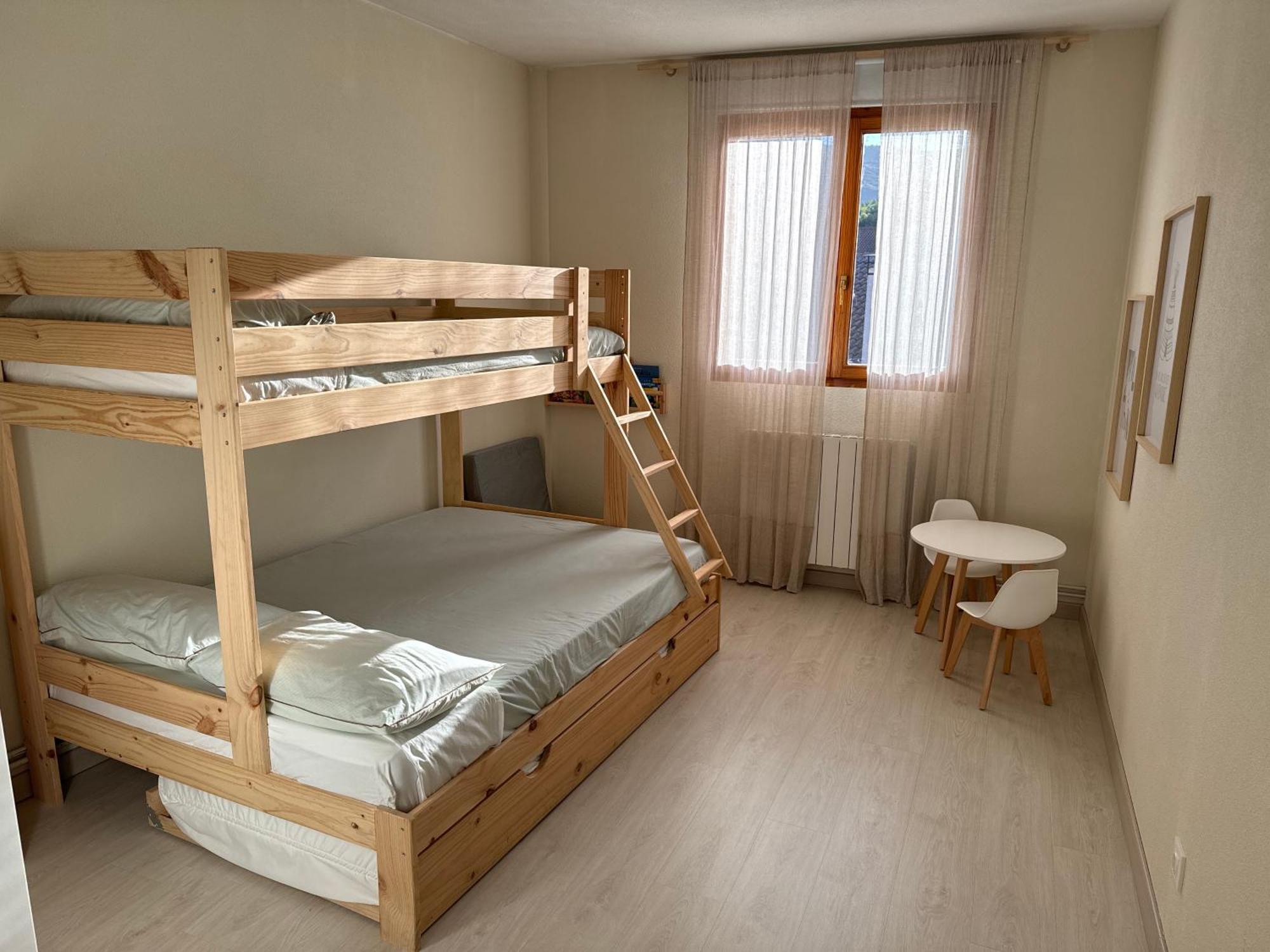 Apartamento Recien Reformado En Эскарай Экстерьер фото